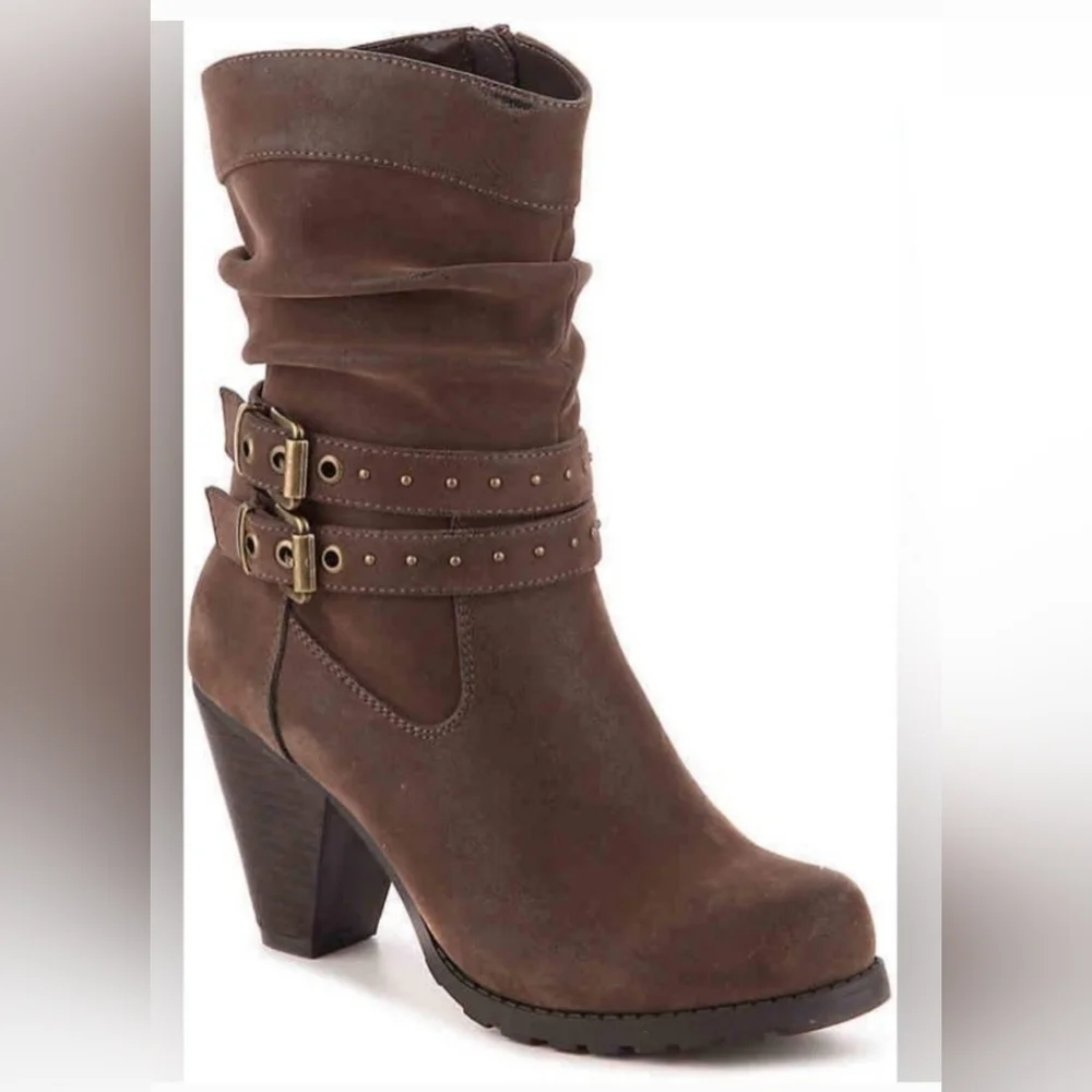 Levity Ankle Boots - Picture 1 of 5